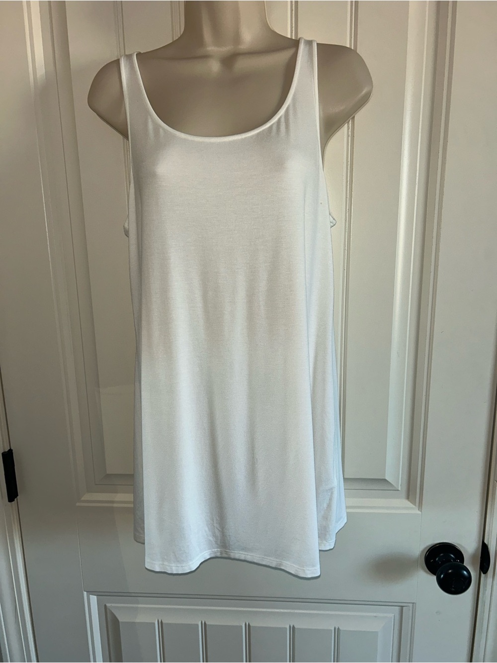 NEW Eileen Fisher White Scoop Neck Tank Top Sz S